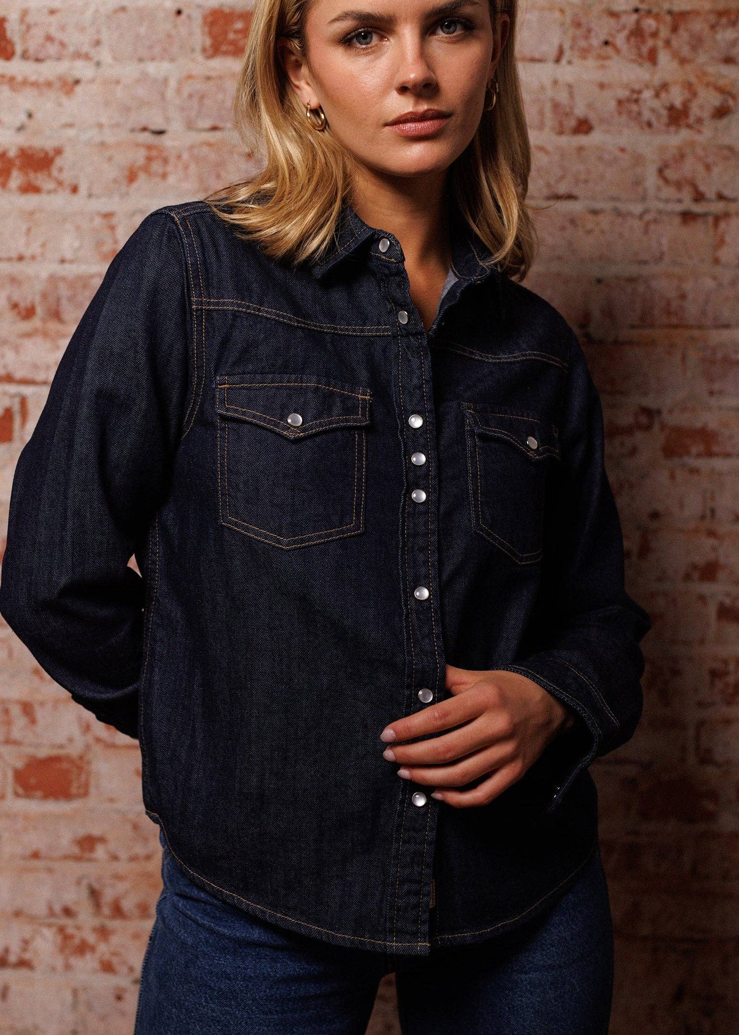 Women's West Shirt