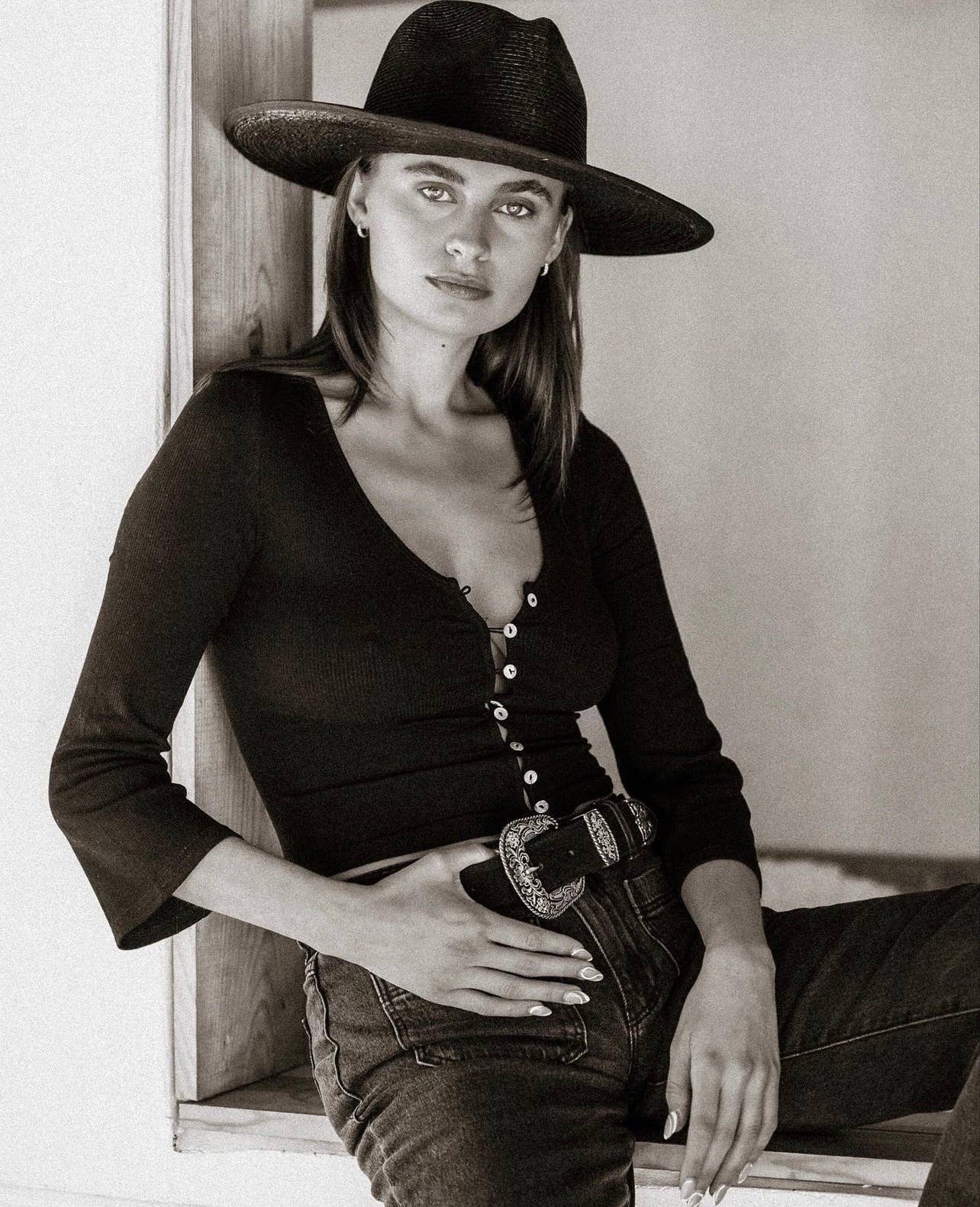 The Palm Pencil Roll Hat in Charcoal (blk), Sedona (caramel) & Joshua (desert white)