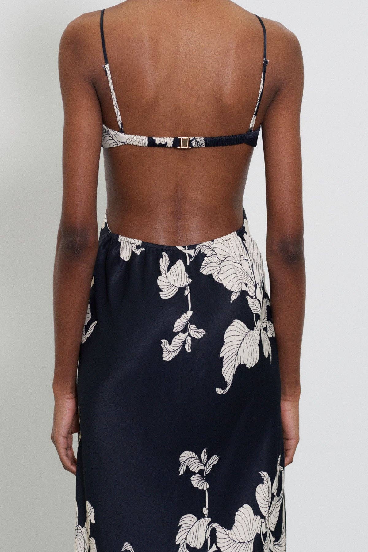 Musk Floral Dress - Black