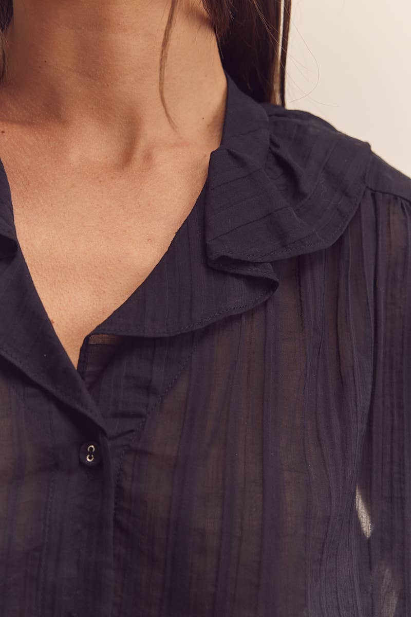 Ruffled collar blouse