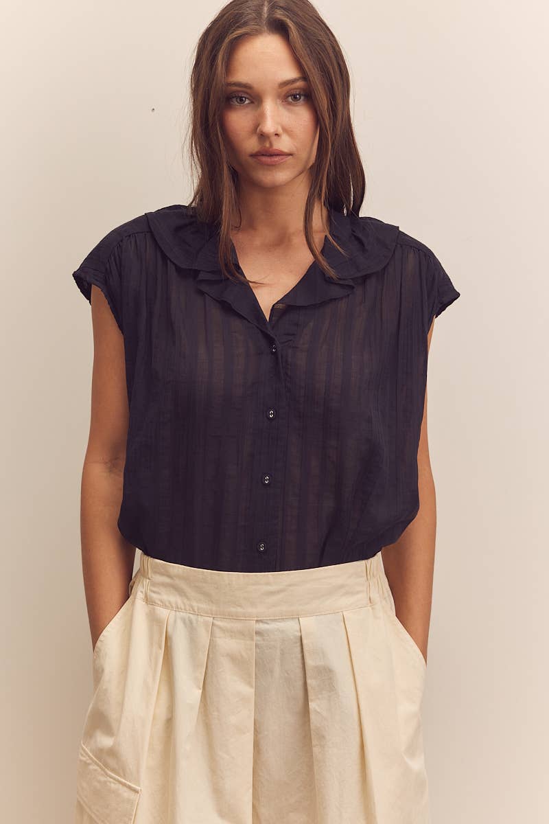 Ruffled collar blouse