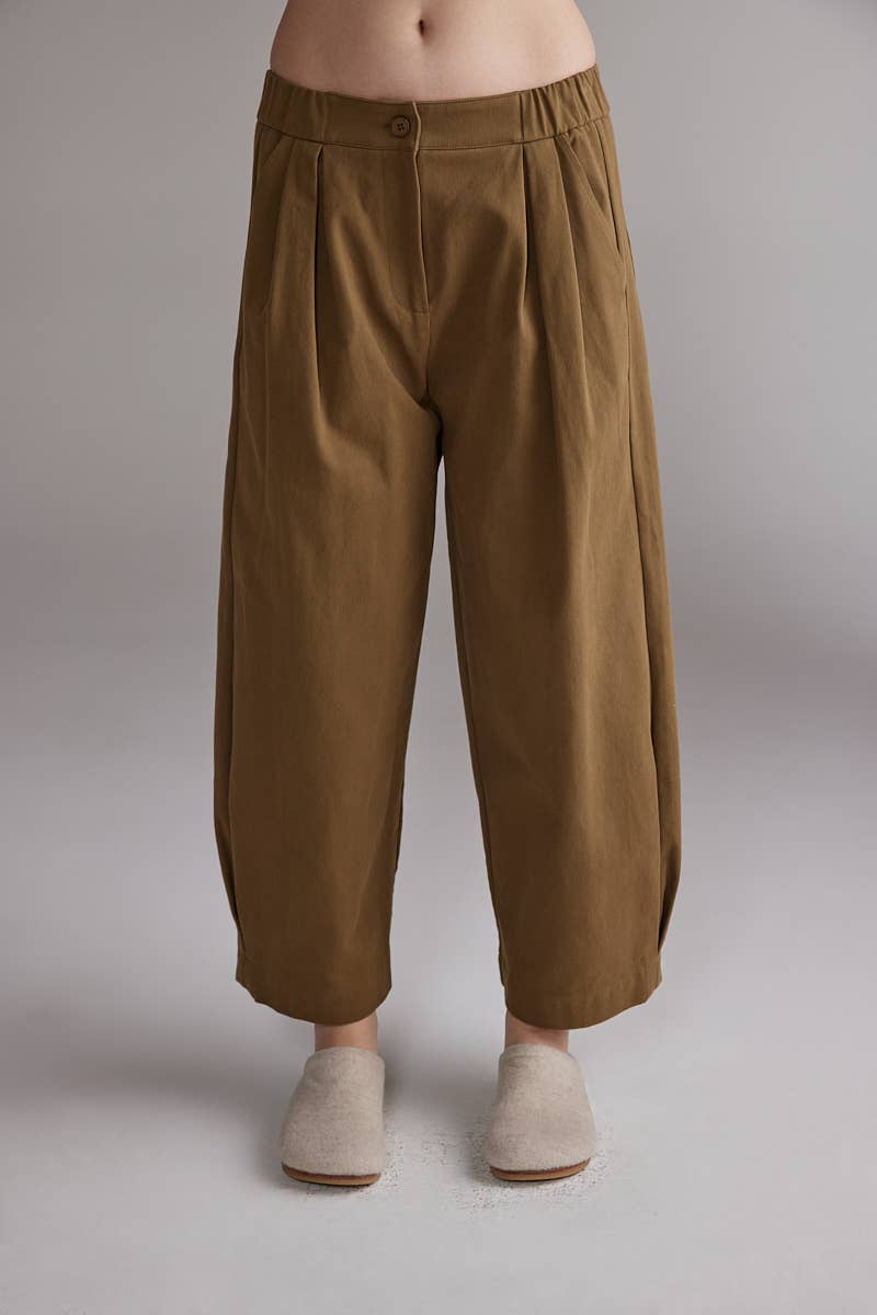 Pleated Volume Pants
