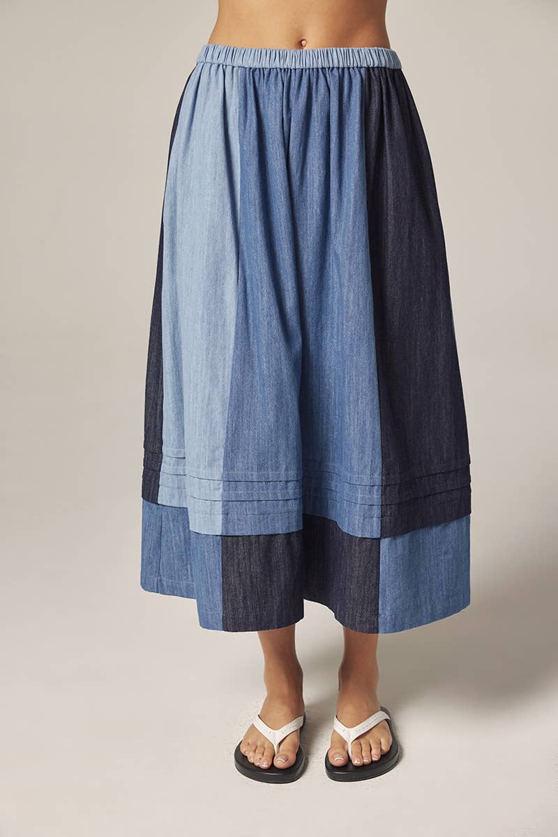 Contrast midi skirt