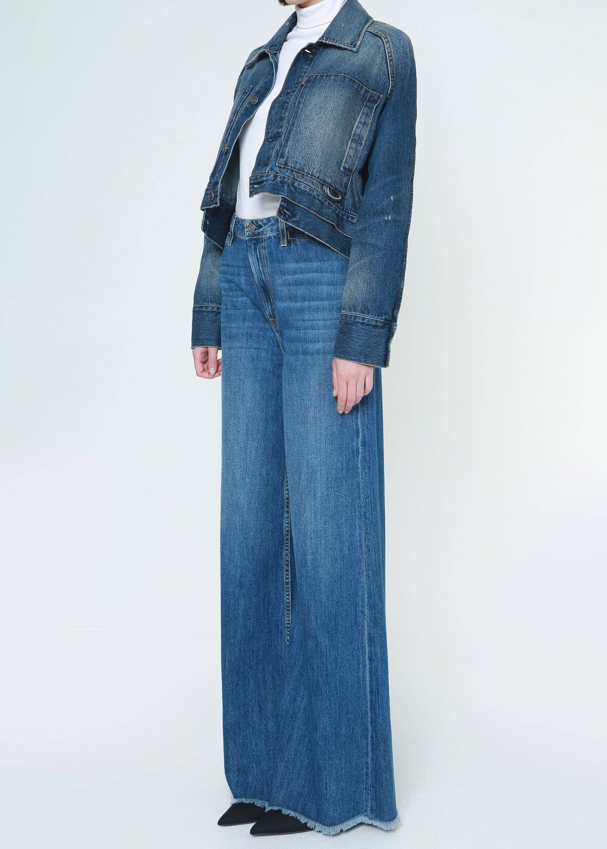 Sophia Super High Rise Wide Leg Jean - Vista