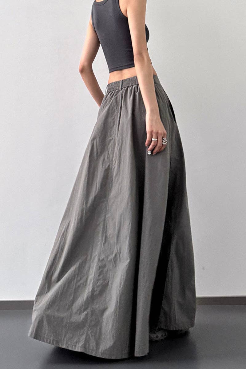 Sleek Maxi Skirt with Side Pockets