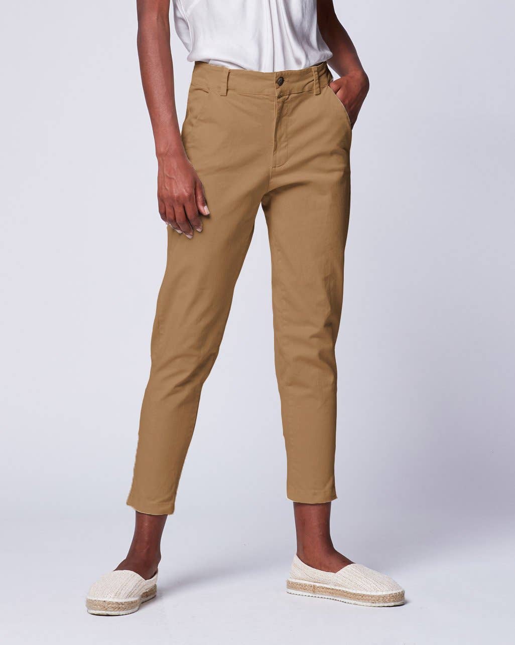 Cotton Slant Pocket Fitted Chino Pant