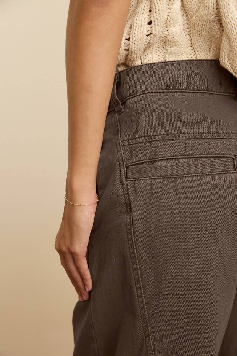 DBZ0601-20 | Chino Pants