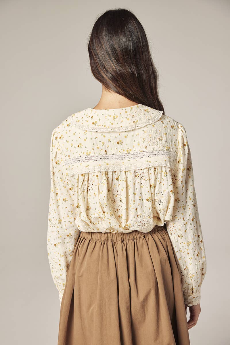 Romantic Peter pan collar shirts