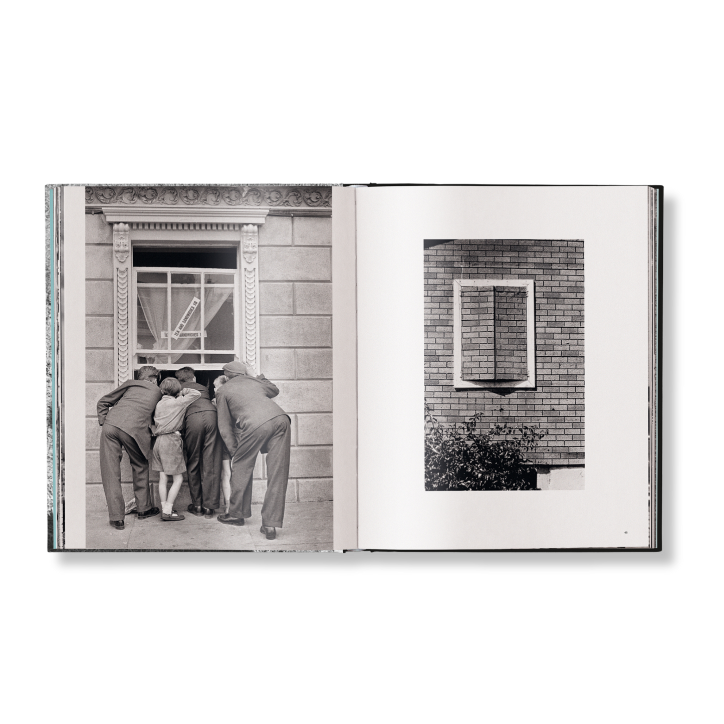 Elliott Erwitt: Last Laughs